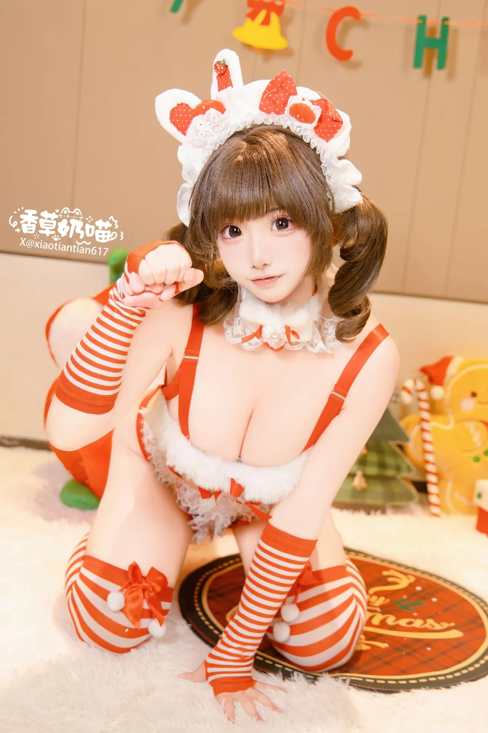 香草奶喵 - No.001 圣诞礼物 [135P,25V-1.04GB] tg@simisebaisi 【丝足阁】051.webp